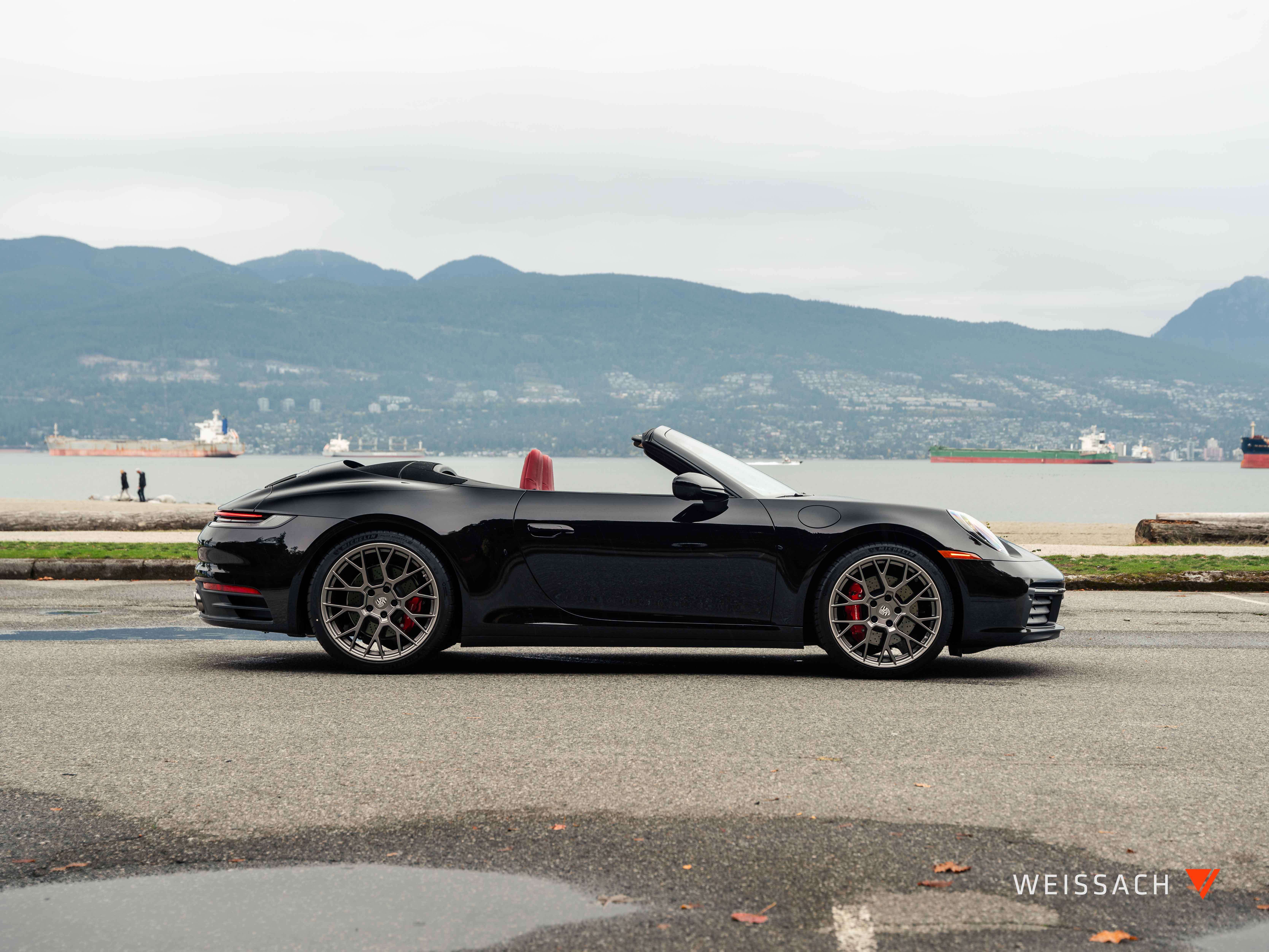 2023 Porsche 911 Carrera 4S Cabriolet