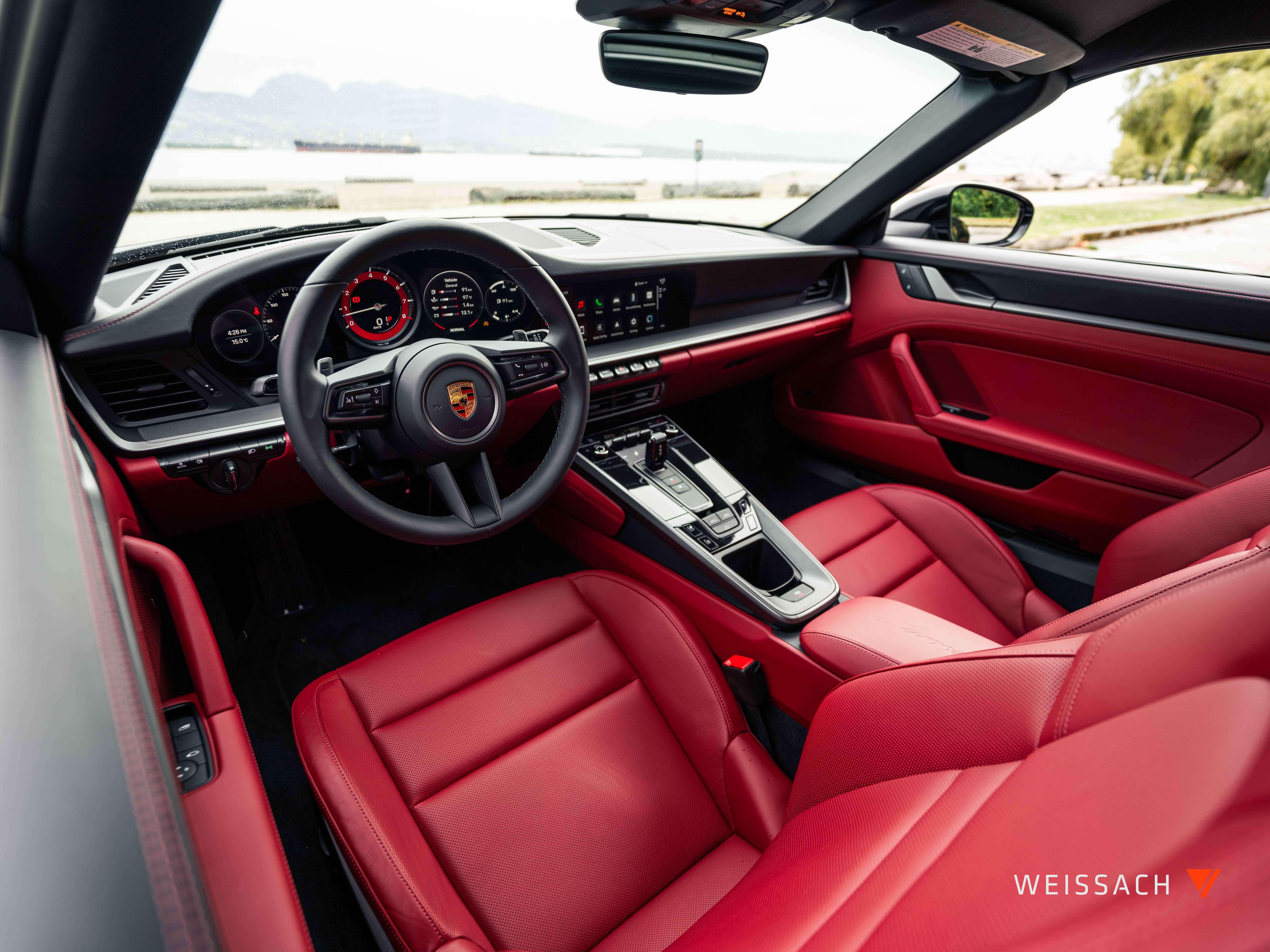 2023 Porsche 911 Carrera 4S Cabriolet
