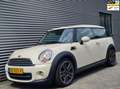 MINI Cooper Clubman Mini 1.6 Chili 07-2012 Pepper (Old English) White Blanc - thumbnail 1
