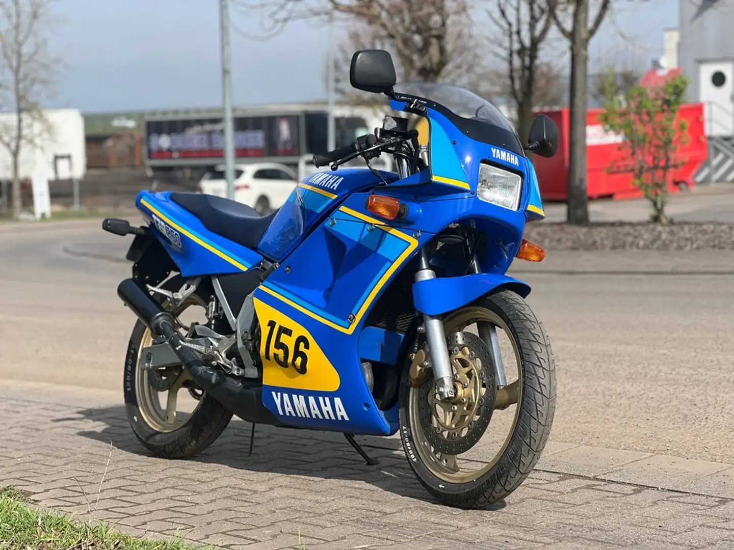 Yamaha TZR 250 Blau - 2