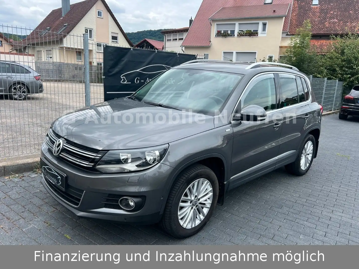 Volkswagen Tiguan Cup Sport & Style 4Motion*DSG*AHK*ShZ*PDC Grau - 1