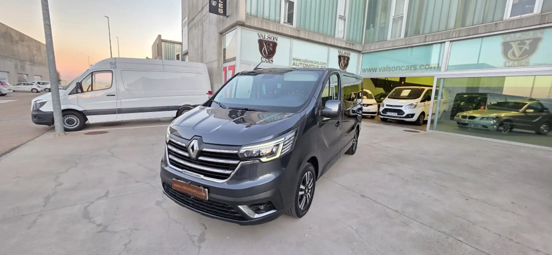 Renault Trafic 2.0dCi Energy Blue SpaceClass 110kW Negro - 1