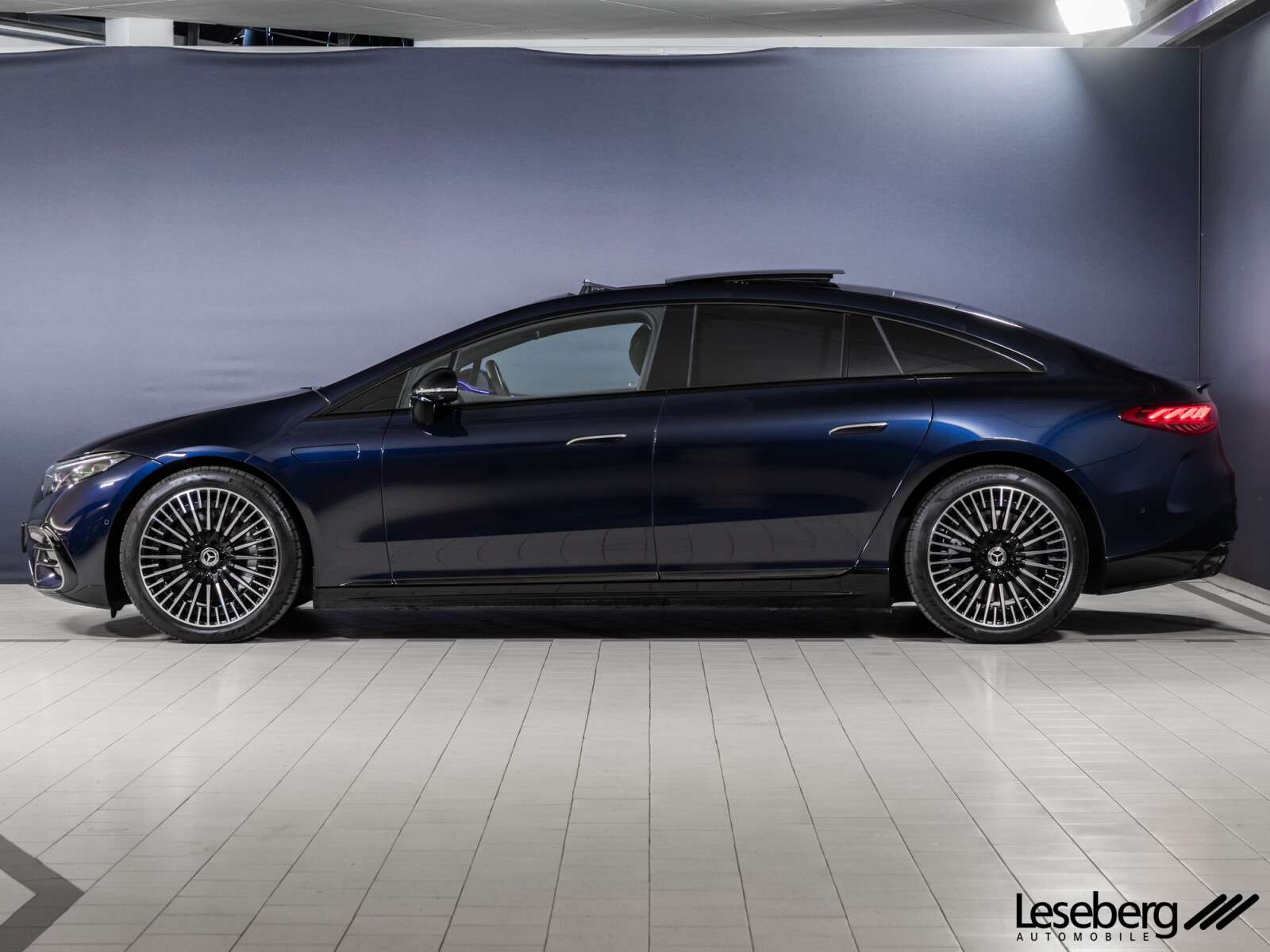 Mercedes-Benz EQS