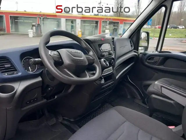 Iveco Daily view 8