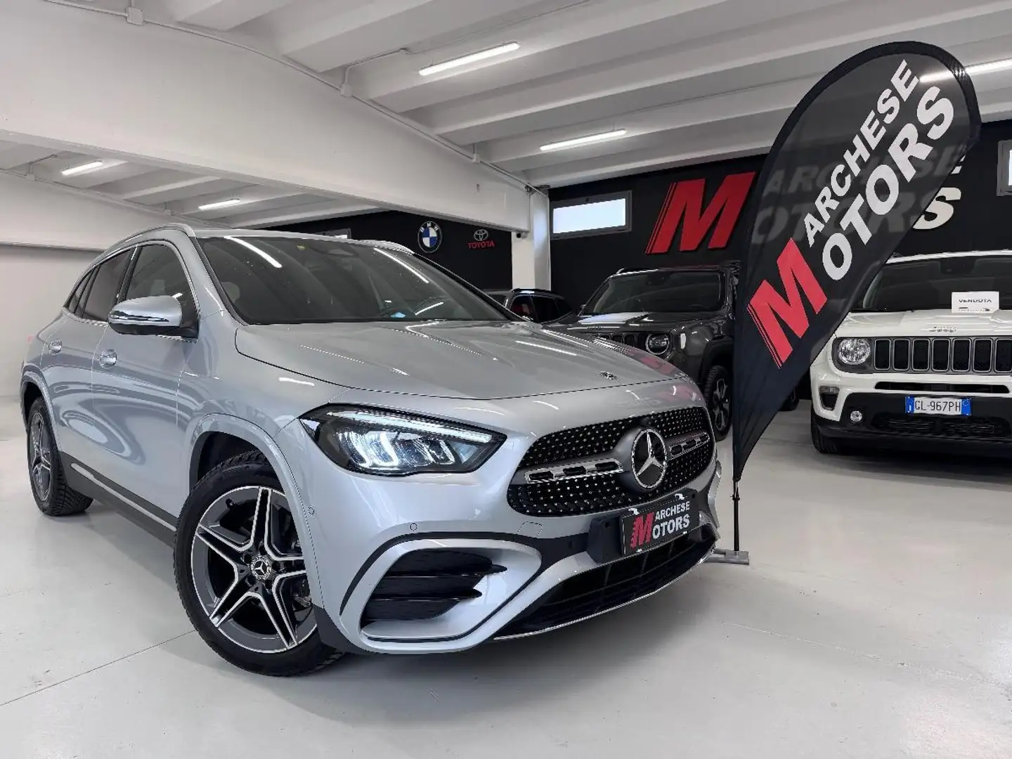 Mercedes-Benz GLA 200 200 d Automatic AMG Line Adv.Plus Argintiu - 1