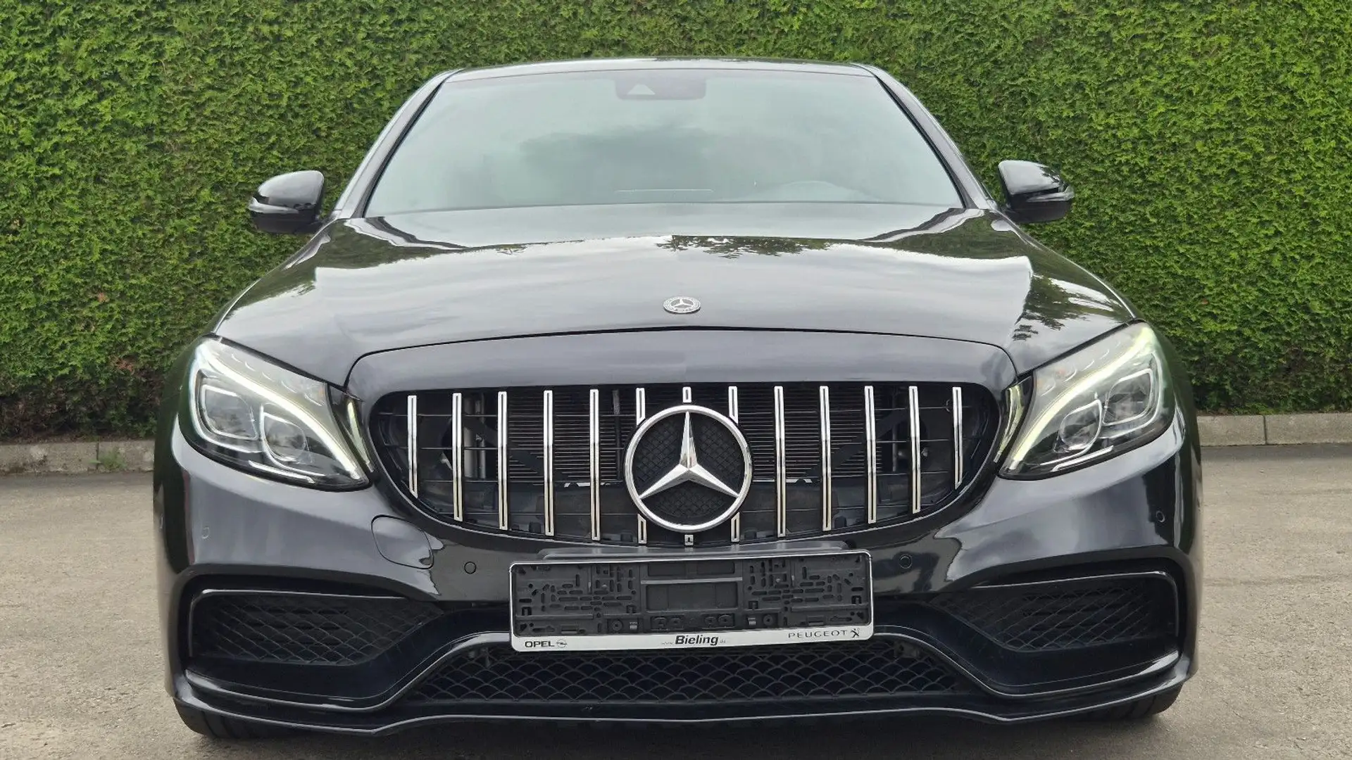 Mercedes-Benz C 220 d AMG Line Aut/NAVI/LED/STERNENHIMMEL/DAB/ Negro - 2