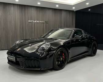 Porsche 992 Targa 992.2 3.6 4 GTS