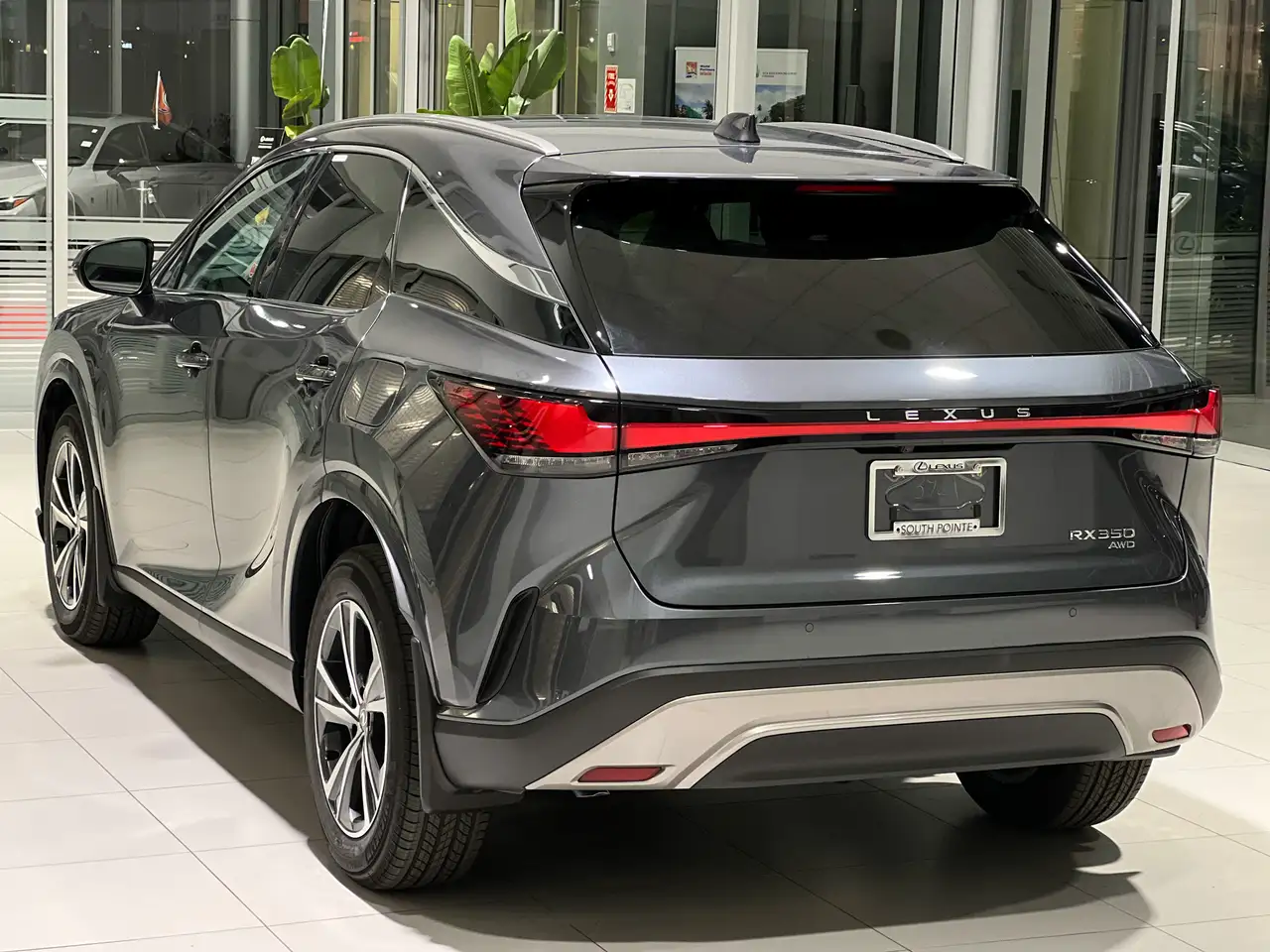 Lexus RX снимка Lexus RX