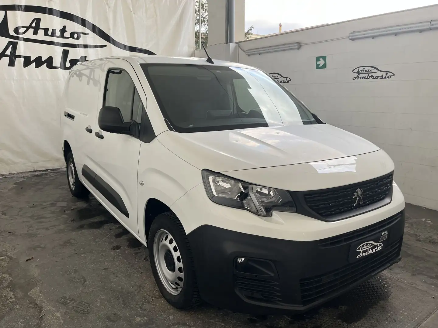 Peugeot Partner Partner 1.5 bluehdi 100cv L1 Blanco - 2