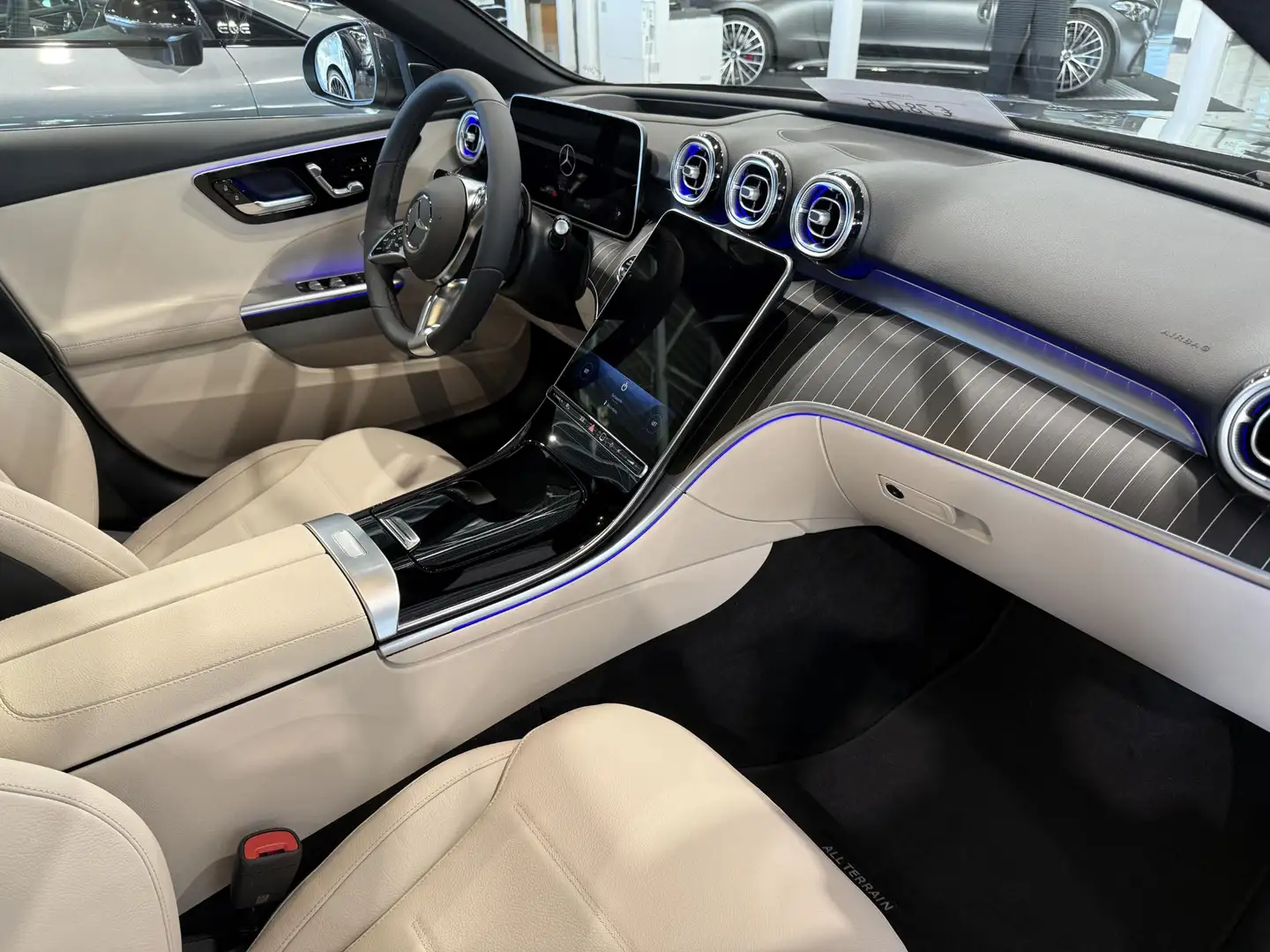 Mercedes-Benz C 220 d 4MATIC All-Terrain Gris - 2