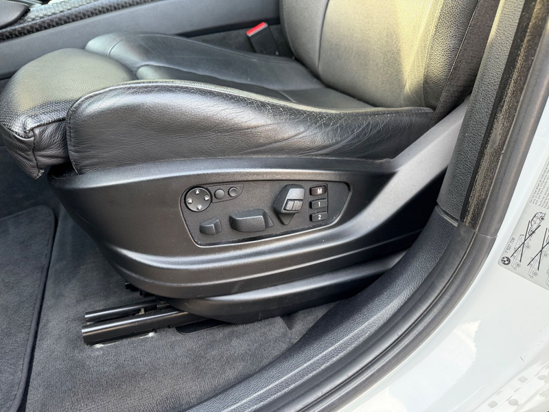 BMW X6 Baureihe X6 xDrive50i/Leder/Head-Up/Memo/Kamera — photo 15