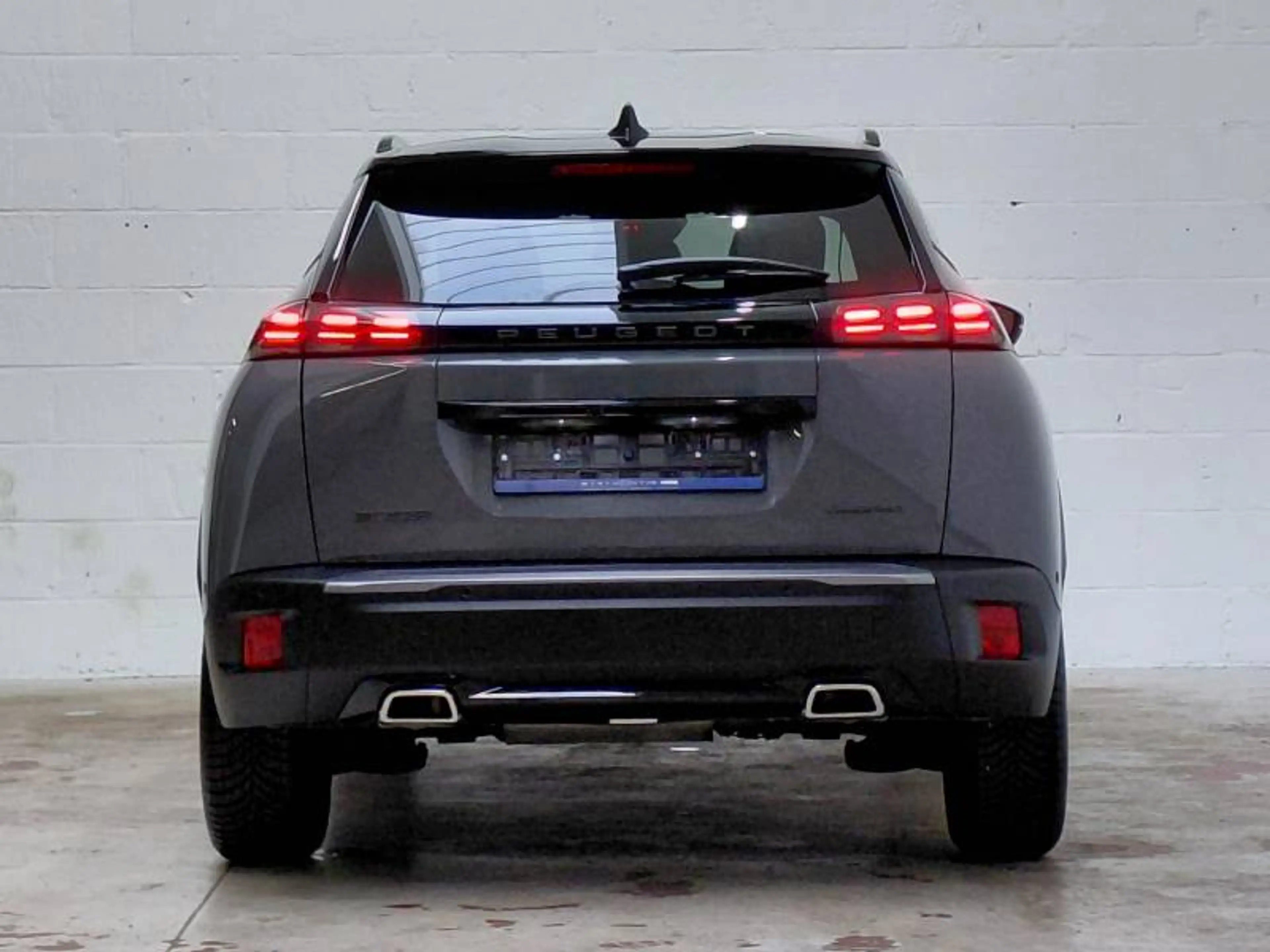 Peugeot 2008 2 1.2 HYBRID 145 e-DSC6 GT — photo 6