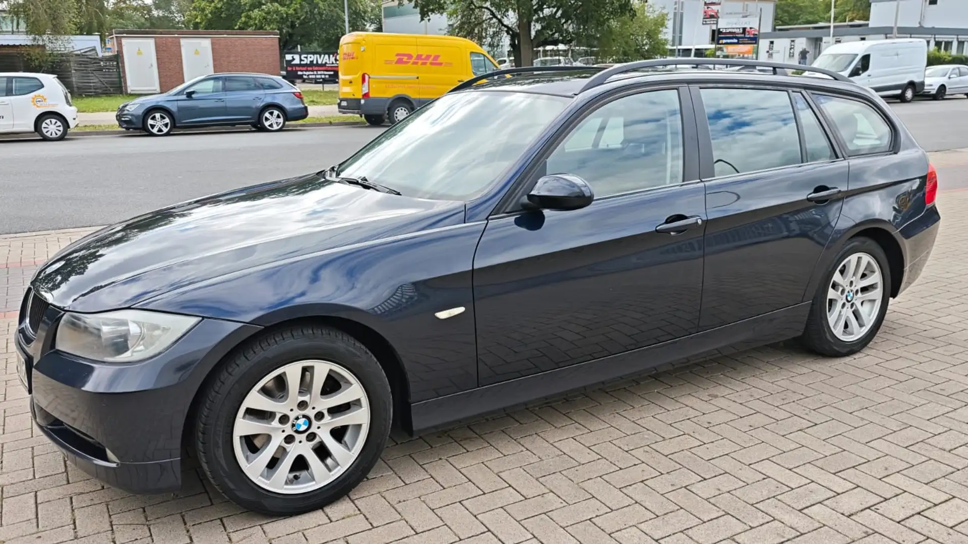 BMW 320 320i TÜV NEU Blau - 2