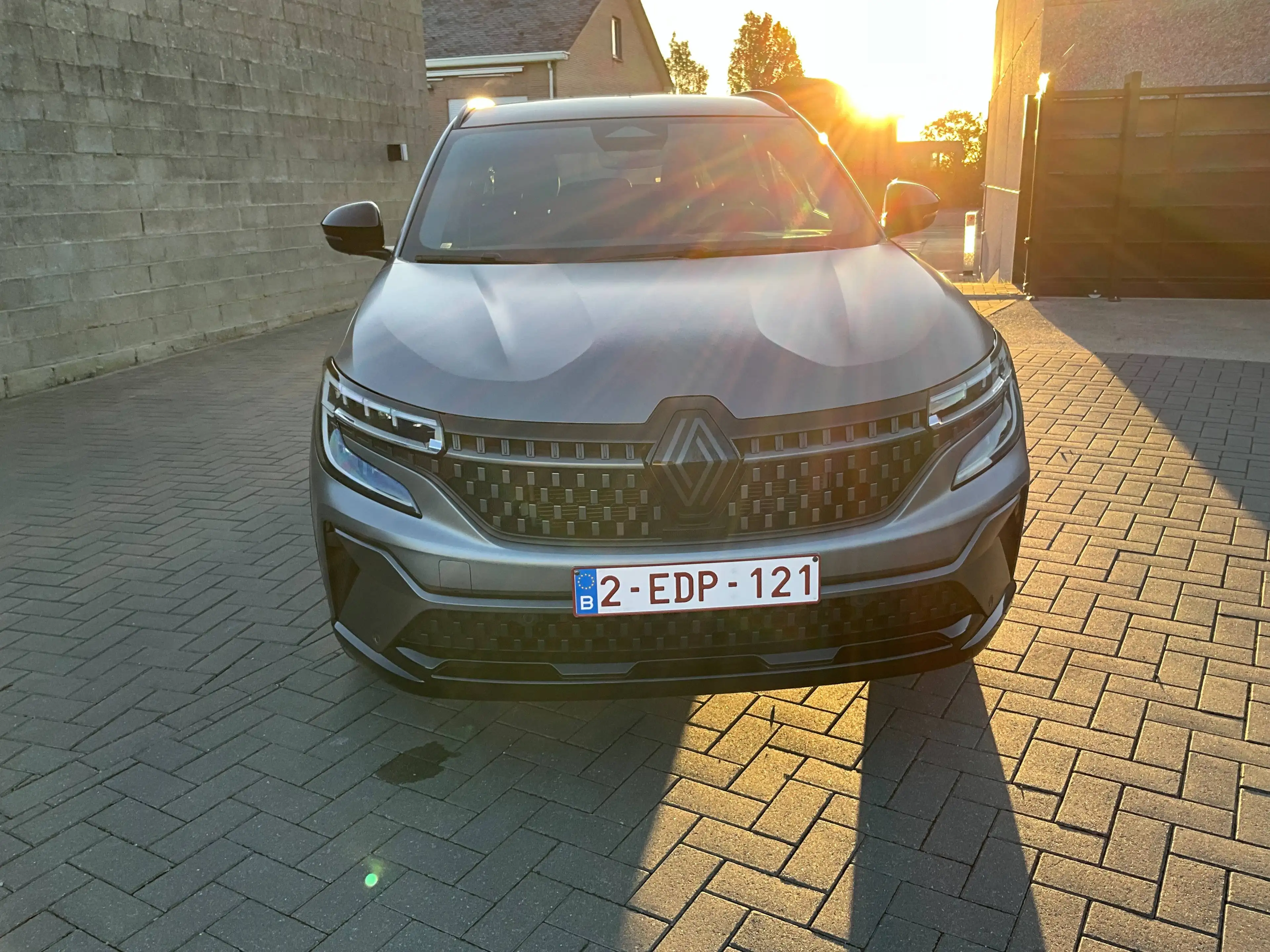 Renault Espace Esprit Alpine E tech full hybrid 200 — photo 11