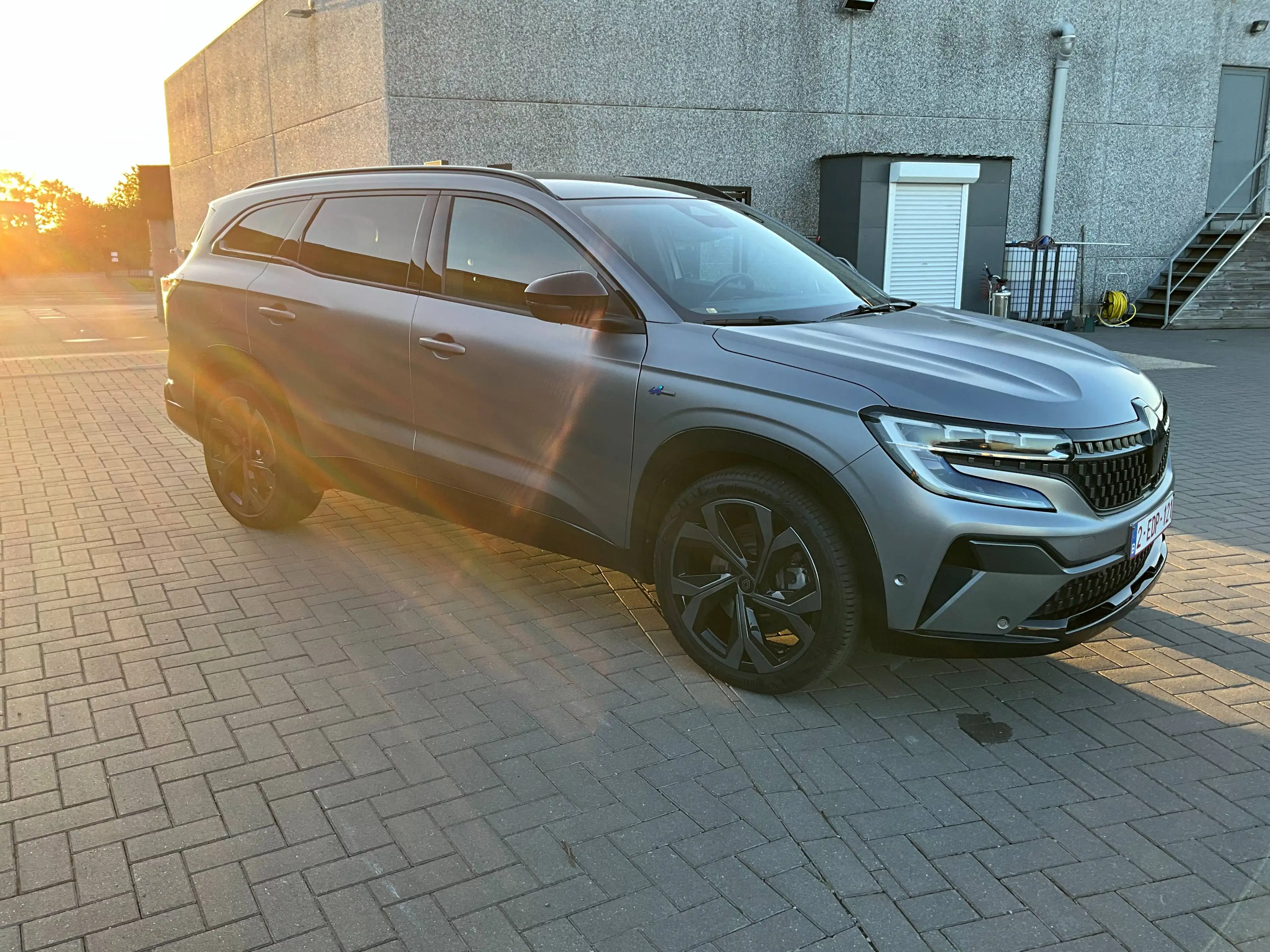 Renault Espace Esprit Alpine E tech full hybrid 200 — photo 12