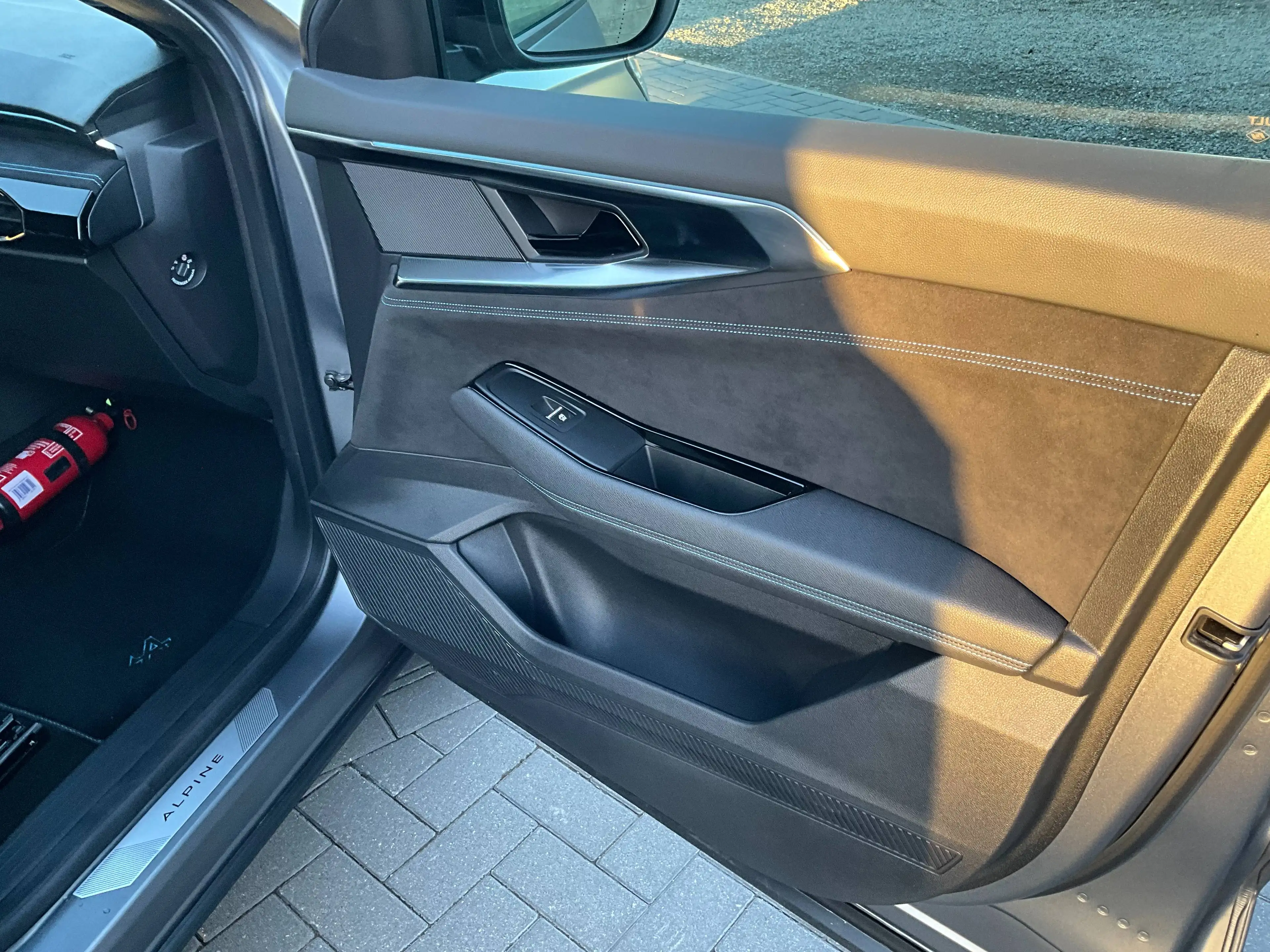 Renault Espace Esprit Alpine E tech full hybrid 200 — photo 7