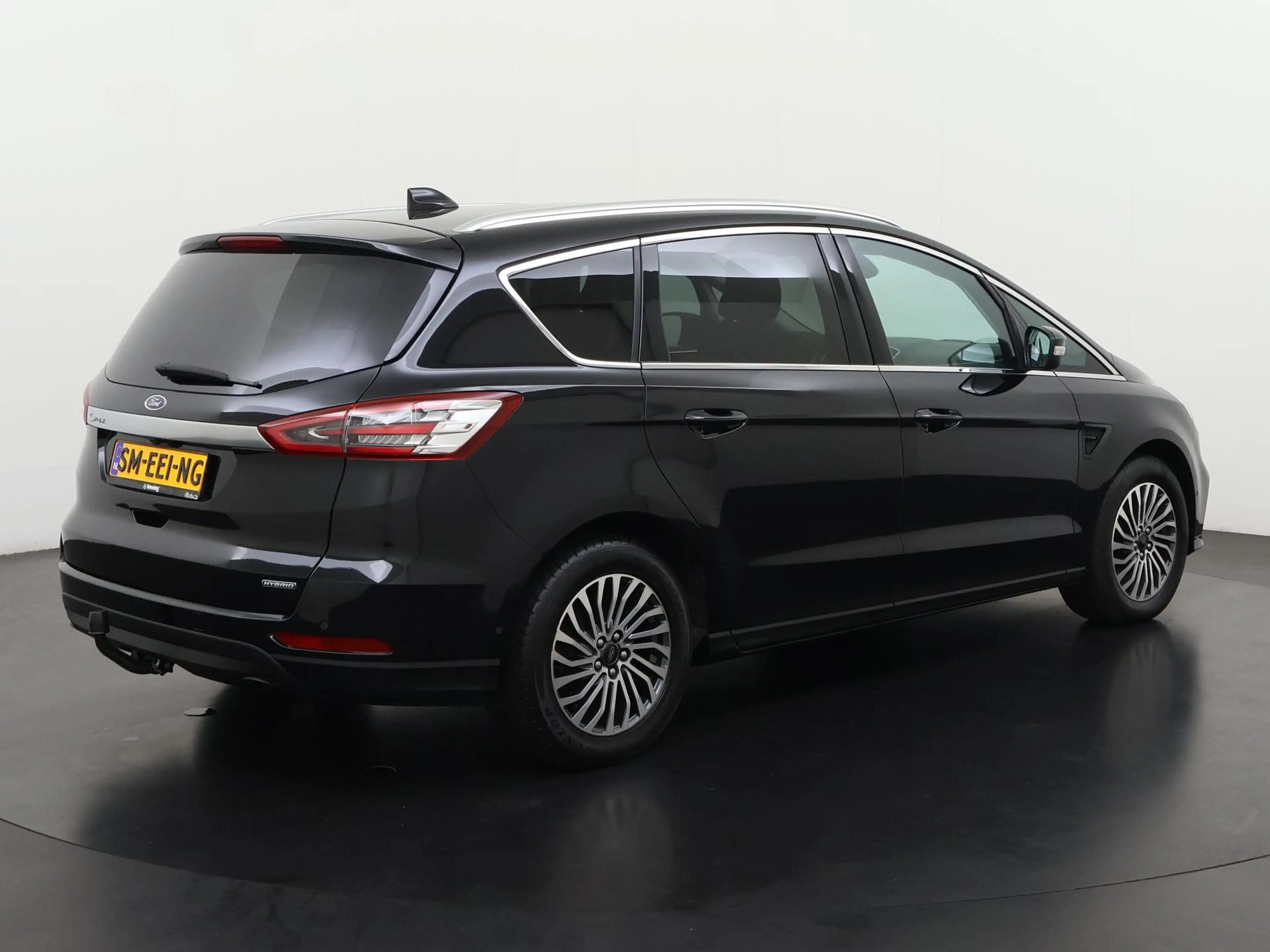 Ford S-Max 2.5i HEV Titanium | 7 Persoons | Trekhaak | Zondag — photo 4