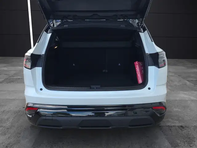 Renault Austral view 8