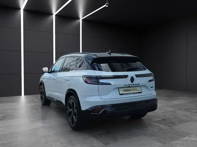 Renault Austral view 2