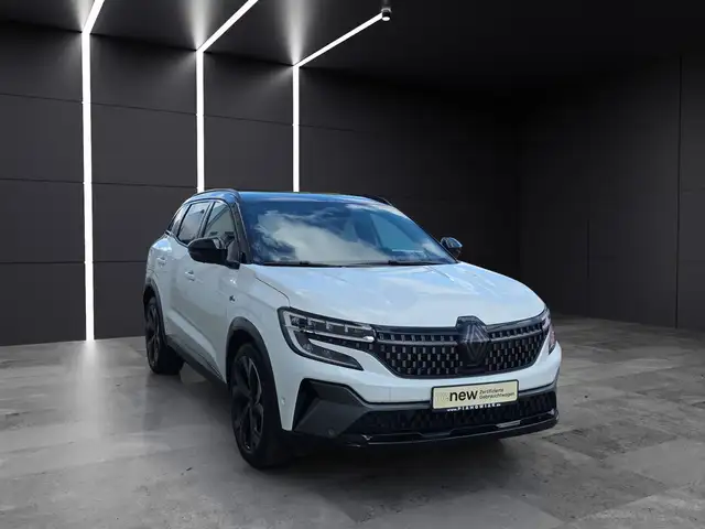 Renault Austral view 4
