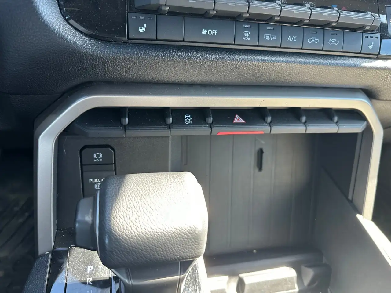 Toyota Tundra photo Toyota Tundra