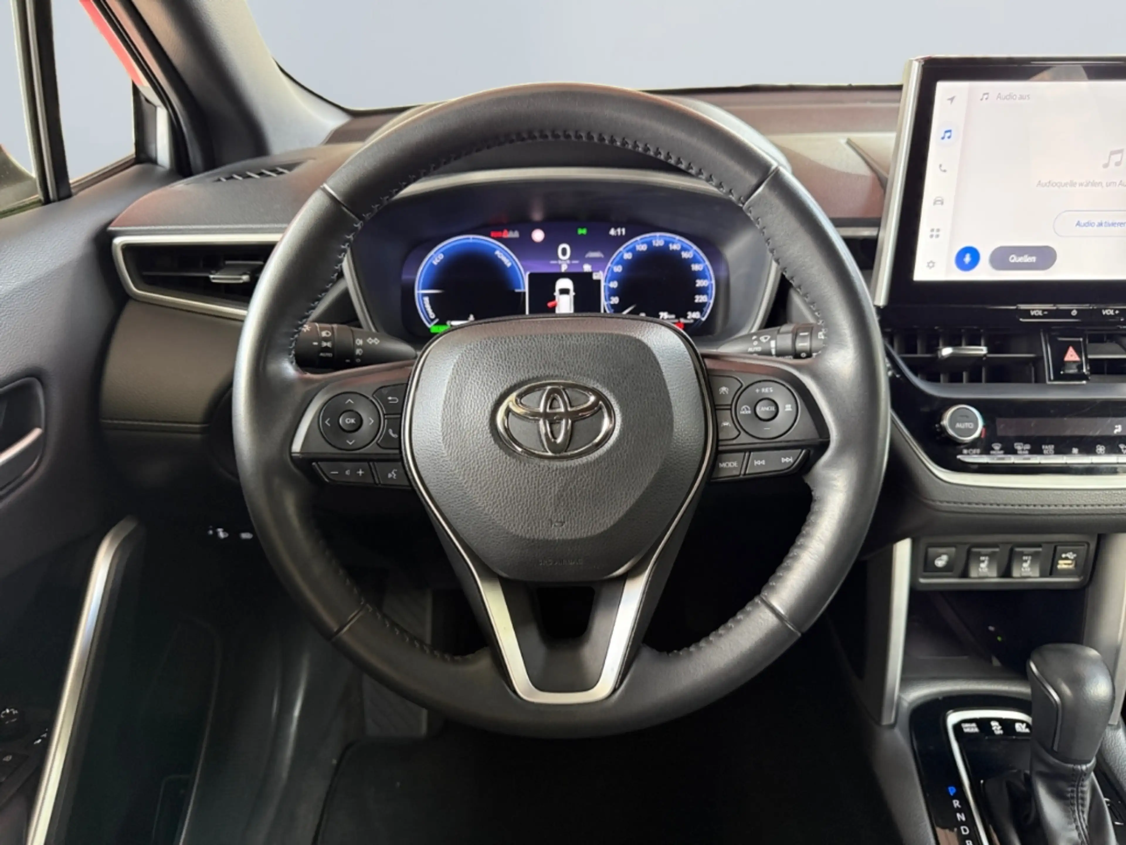 Toyota Corolla Cross 2.0 Hybrid Team D *Premium Paket* — photo 12