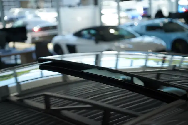 Porsche Cayenne view 14