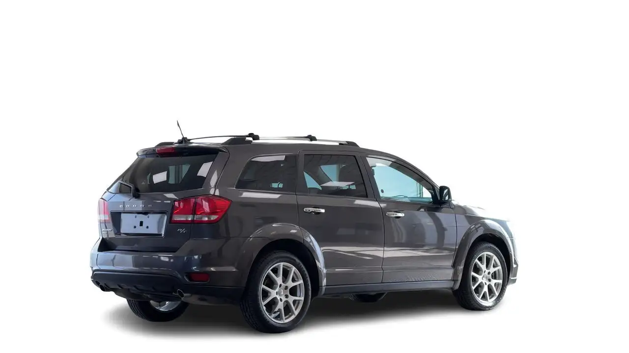 Dodge Journey снимка Dodge Journey