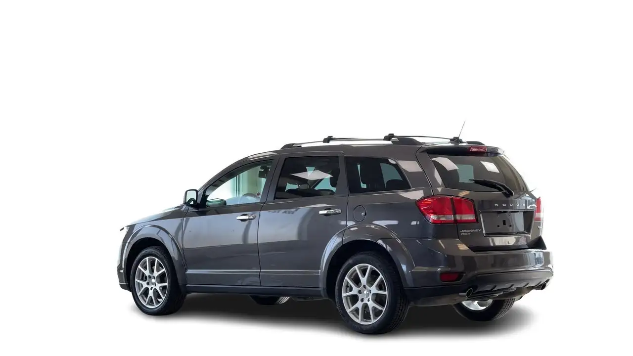 Dodge Journey снимка Dodge Journey