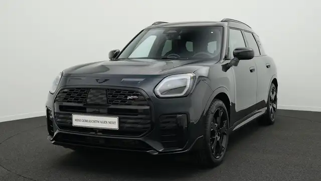 MINI Countryman S All4 John Cooper Works Trim