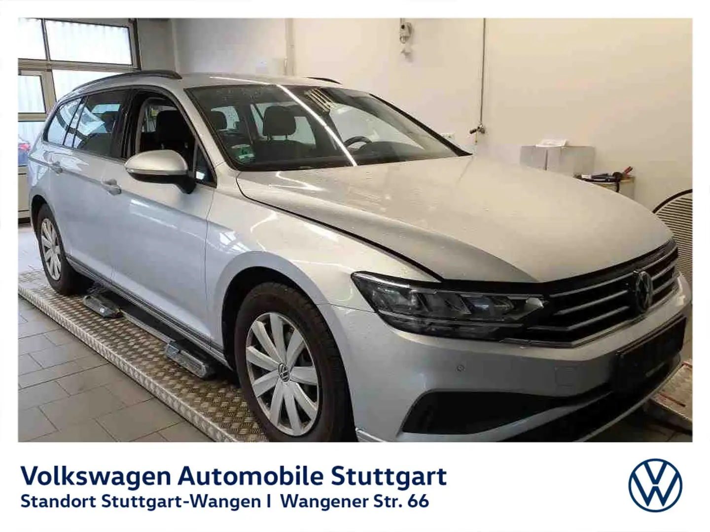 Volkswagen Passat Variant 1.5 TSI Automatik Silber - 2