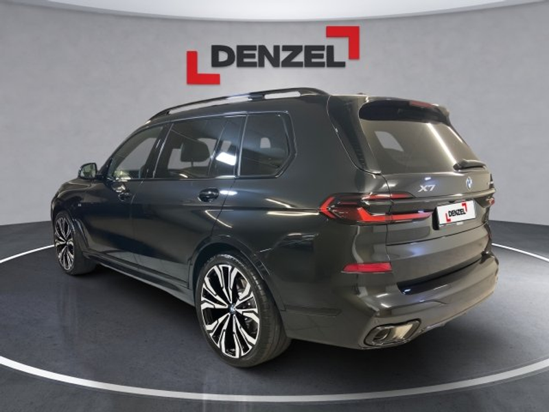 BMW X7 xDrive40d G07 B57 — photo 3