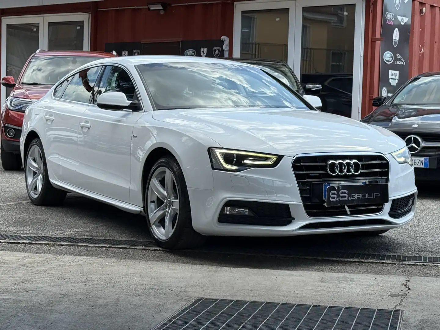 Audi A5 S.B. 2.0-4x4tdi Advanced 177cv-unipro-rate-S-line- - 1