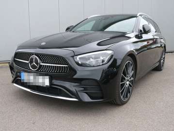 d T 4Matic AMG-Line DISTR/PANO/360/AHK/STHZ