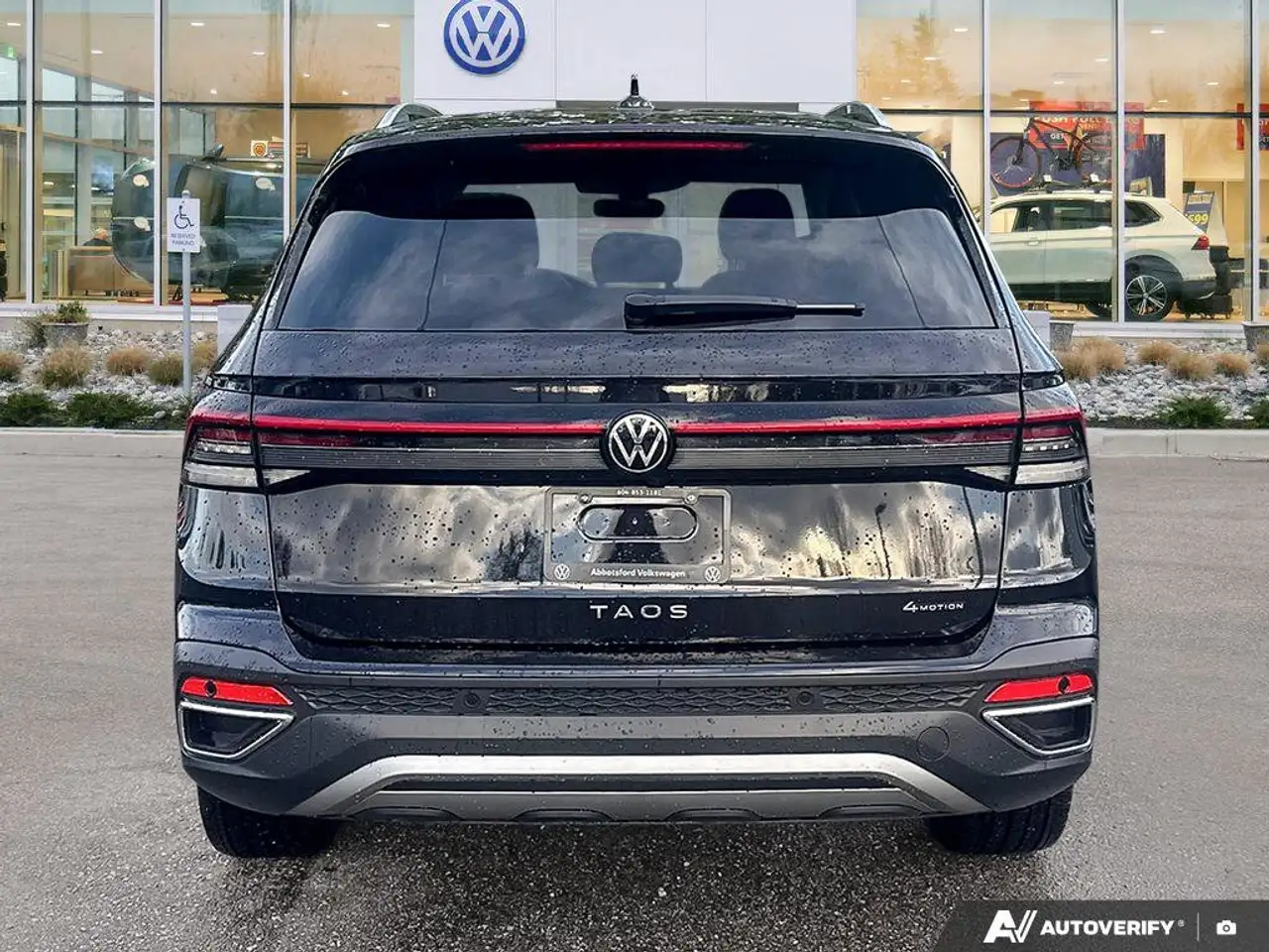 Volkswagen Taos снимка Volkswagen Taos