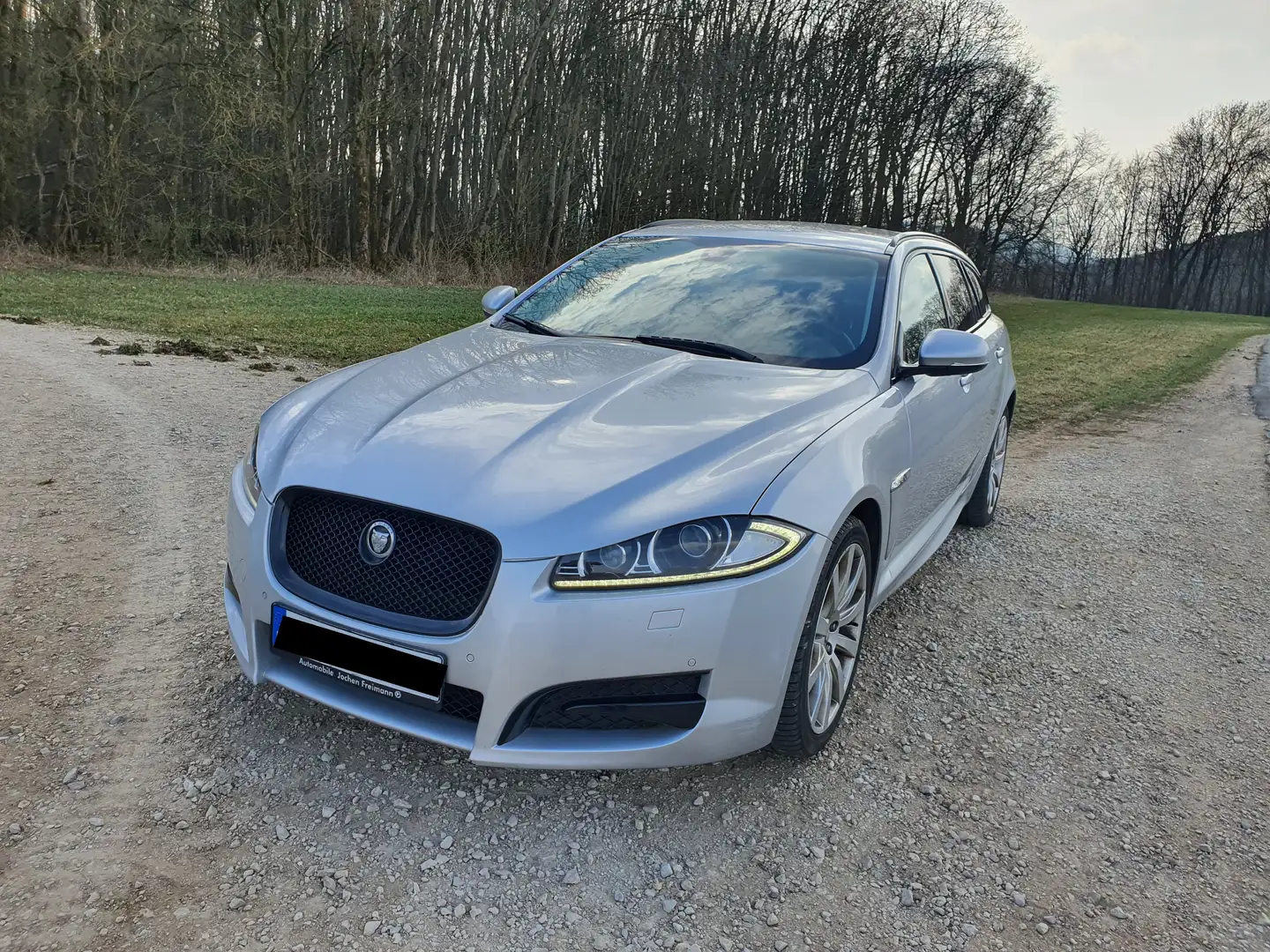 Jaguar XF XF Sportbrake Diesel 3.0 V6 Diesel S Sportbrake Ezüst - 1