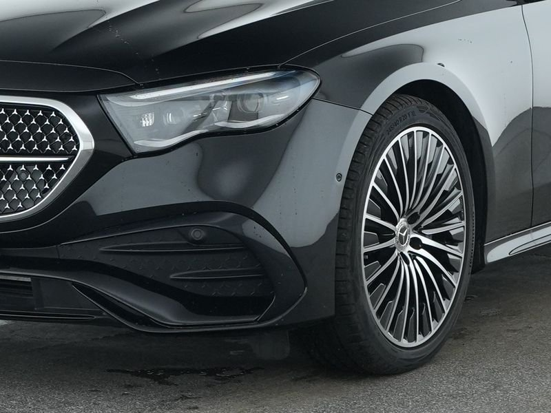 Mercedes-Benz E 220 d AMG*SUPERSCREEN*PANO*20"ZOLL*DISTRONIC* — photo 3