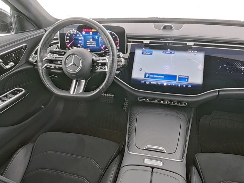 Mercedes-Benz E 220 d AMG*SUPERSCREEN*PANO*20"ZOLL*DISTRONIC* — photo 5