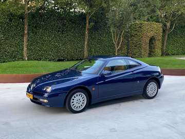 Slechts 1 vorige eigenaar | GTV 2.0-16V T.Spark