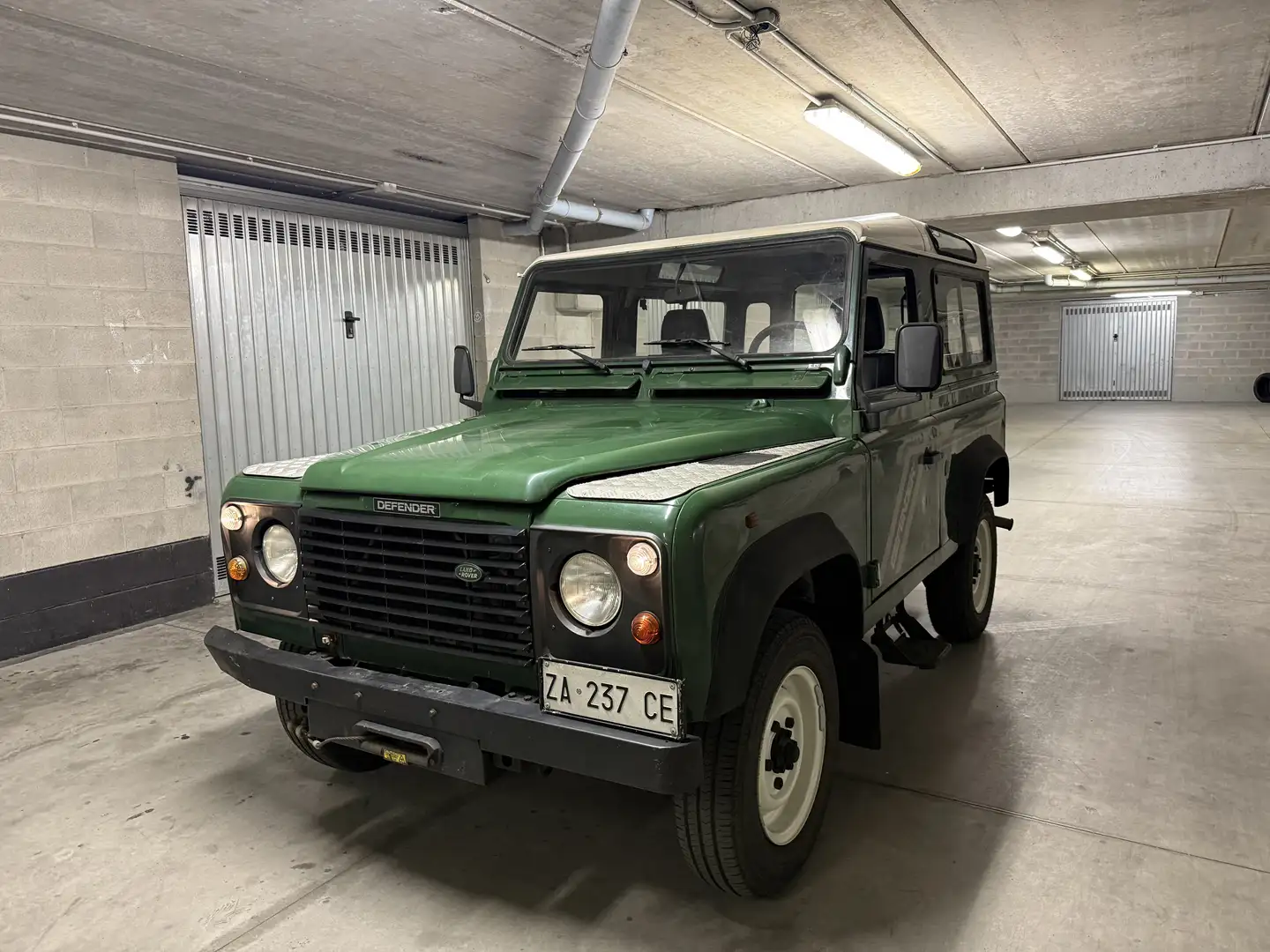 Land Rover Defender 90 2.5 tdi Hard Top - 2