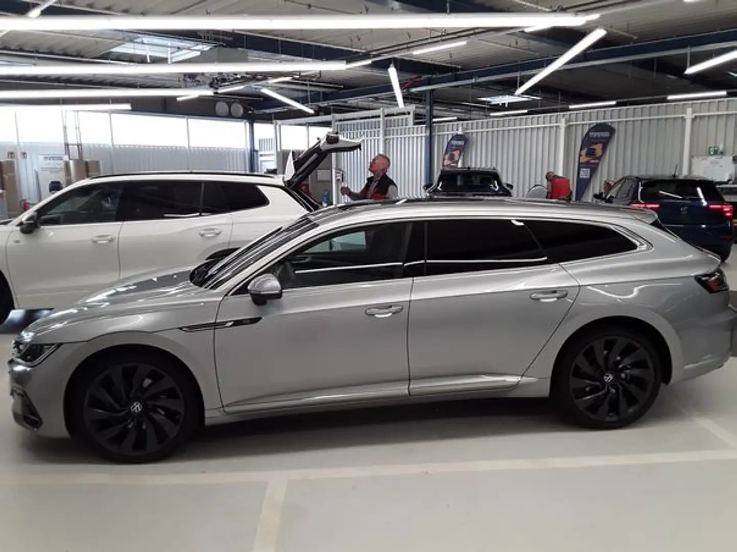 Volkswagen Arteon SB R-Line TDi 4M Akustikverglasung Silber - 2