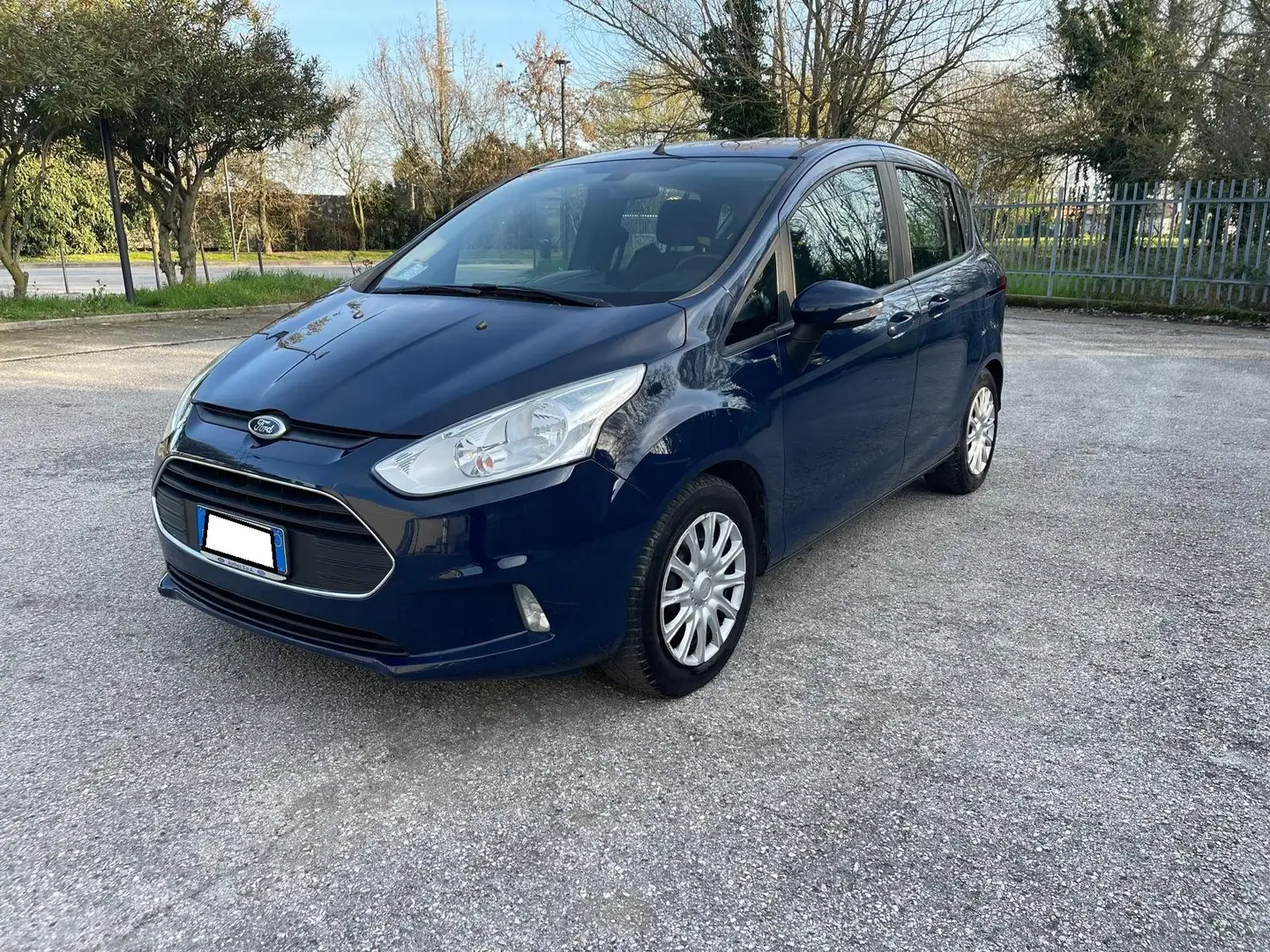 Ford B-Max B-Max 1.0 ecoboost Titanium 100cv Blu/Azzurro - 1