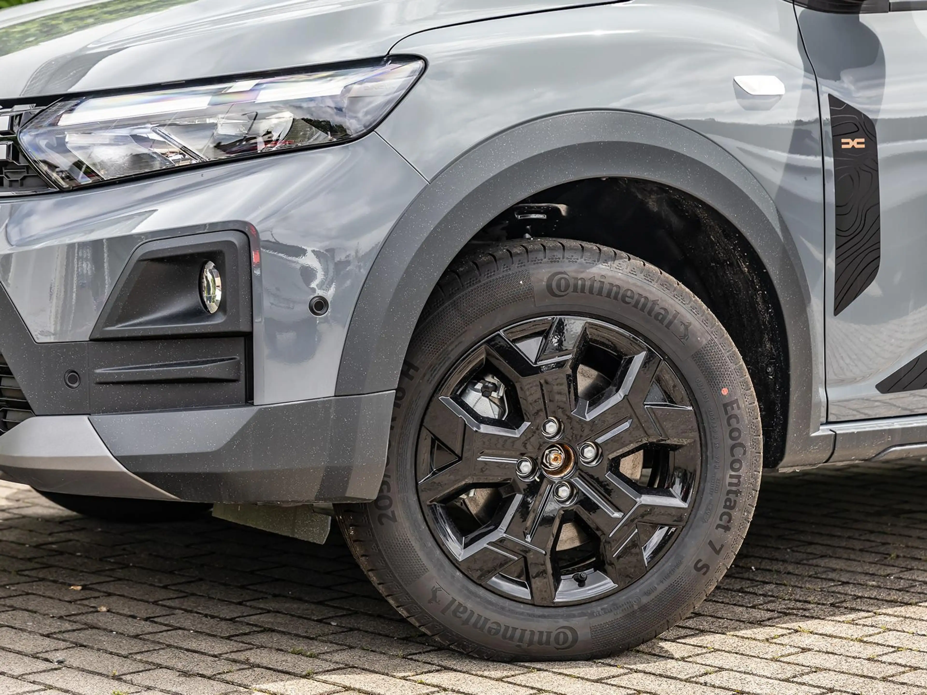 Dacia Jogger Extreme hybrid 155 NAVI SHZ PDC KLIMA BT ZV — photo 7