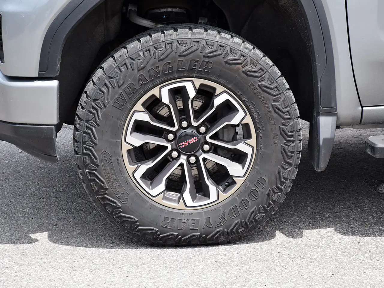 GMC Sierra 1500 снимка GMC Sierra 1500