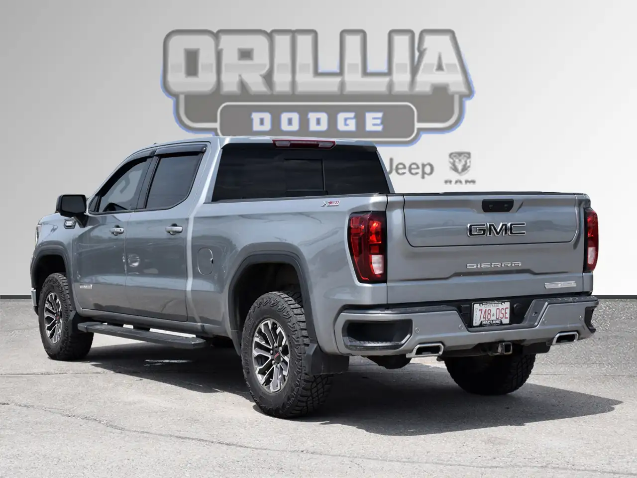 GMC Sierra 1500 снимка GMC Sierra 1500