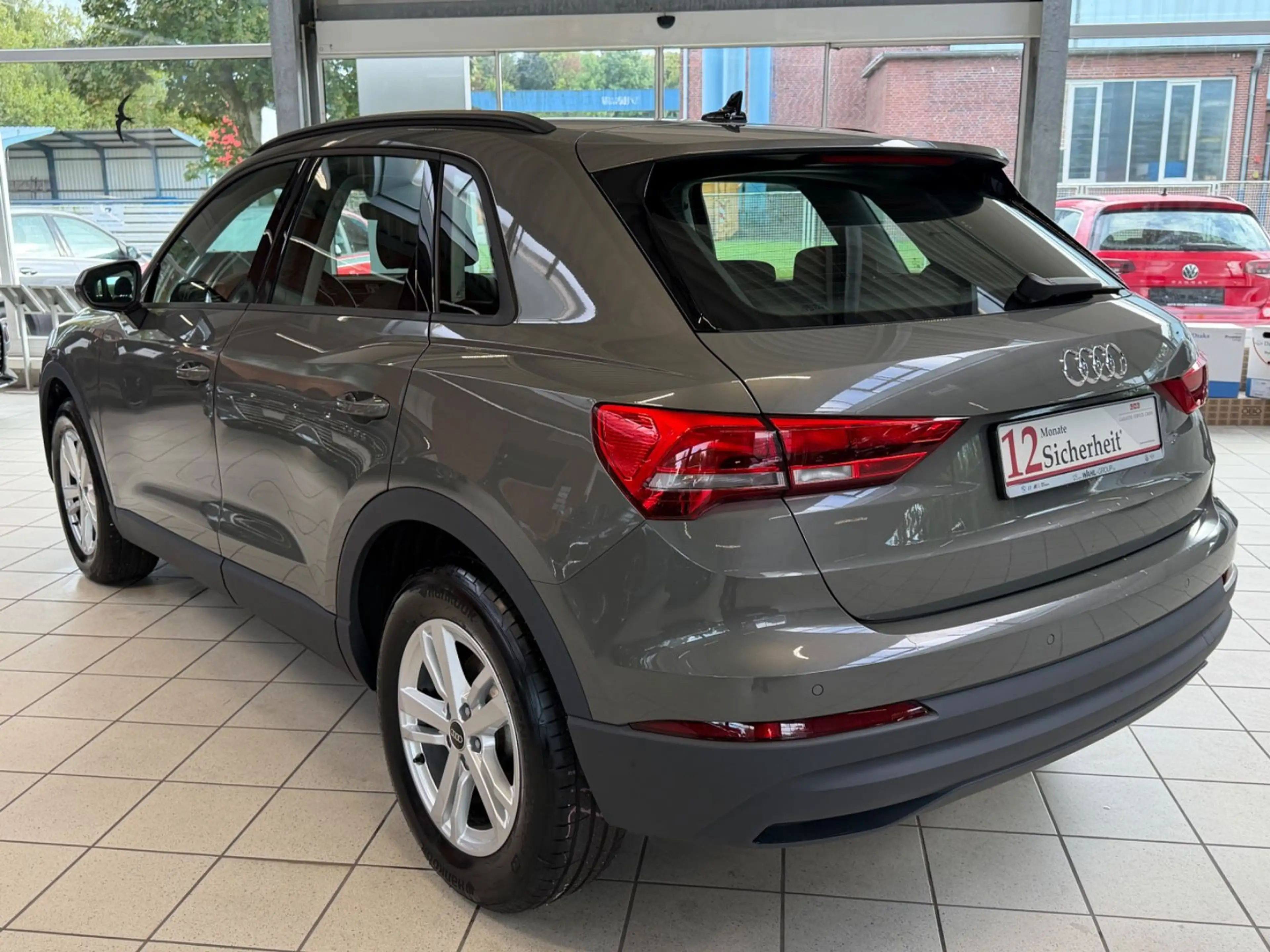 Audi Q3 35 TDI S-tronic | Virtual | 1Hd | Spur | PDC — photo 4