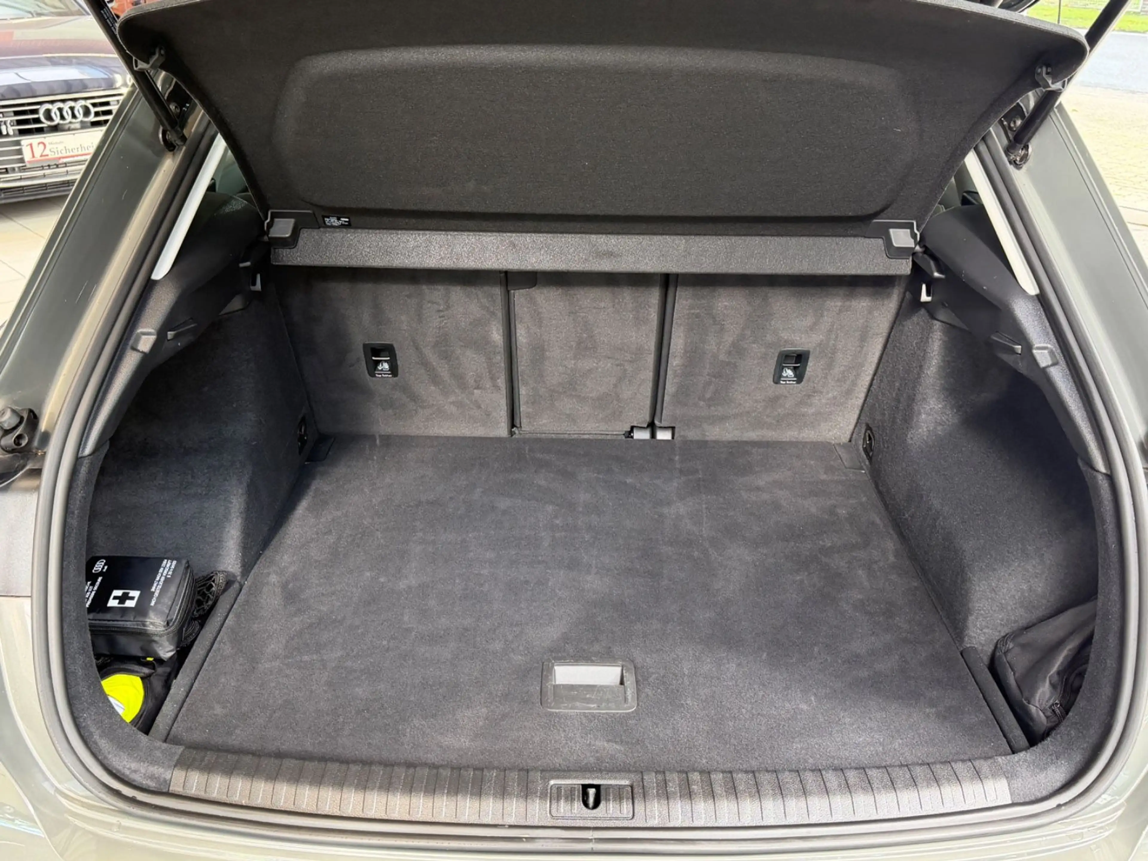 Audi Q3 35 TDI S-tronic | Virtual | 1Hd | Spur | PDC — photo 7