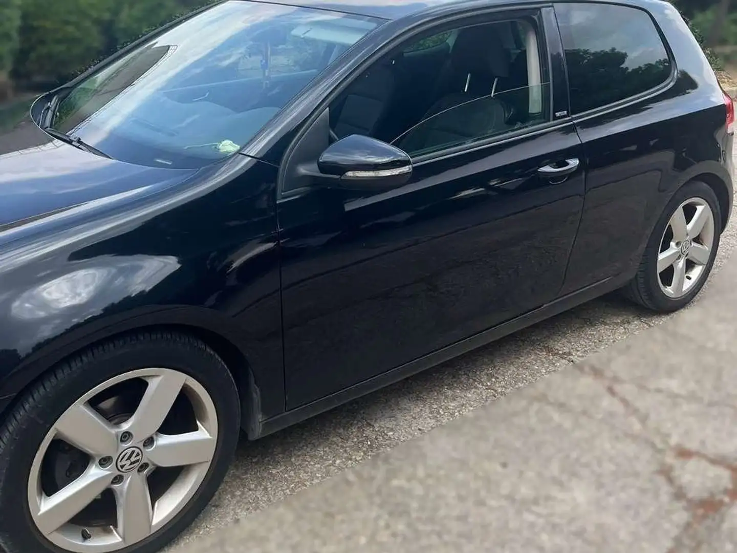 Volkswagen Golf 1.2 TSI Advance Negro - 2