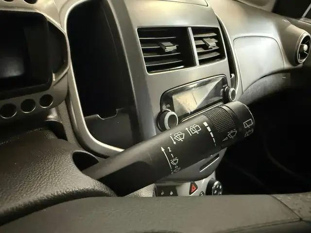 Chevrolet Aveo view 10