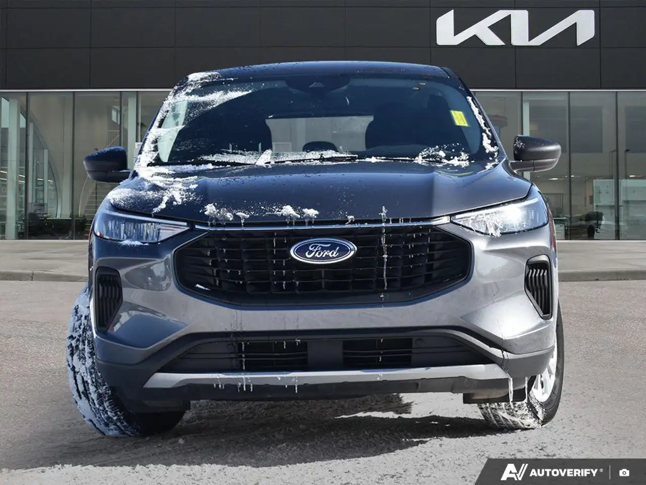 Ford Escape снимка Ford Escape